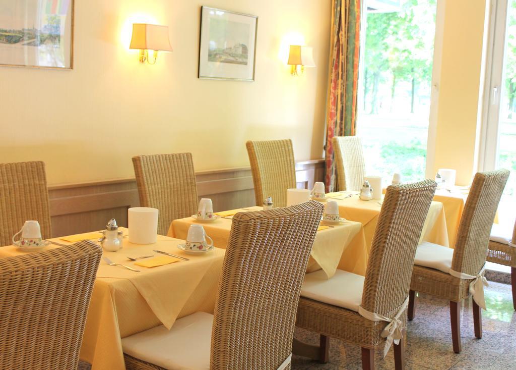 Hotel Eden - Am Hofgarten Бонн Екстер'єр фото