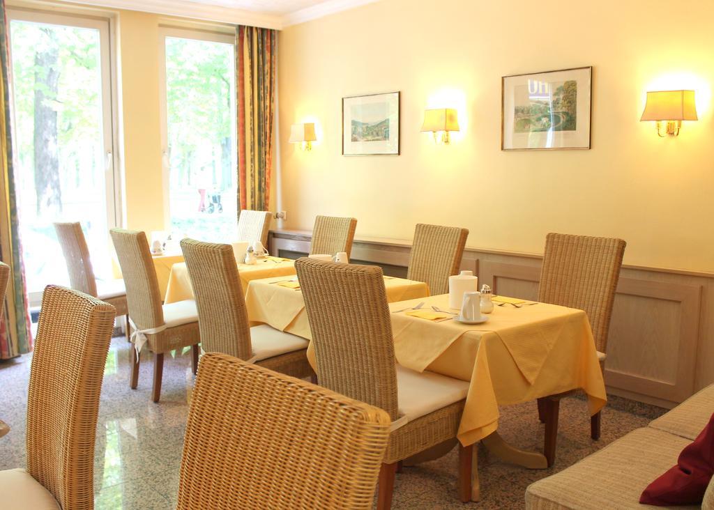 Hotel Eden - Am Hofgarten Бонн Екстер'єр фото